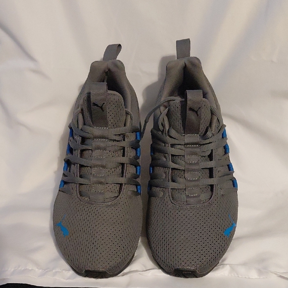 Puma Gray and Blue Women's Sneakers